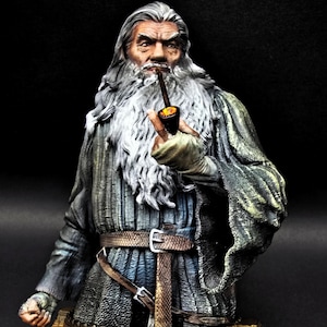 Wizard Bust with Pipe – 18cm Movie memorabilia Collector’s Display Piece, Fan art ,movie inspired