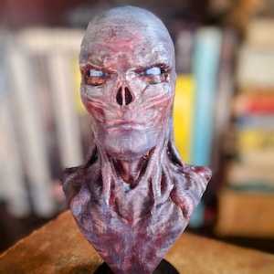 Vecna bust, 3D printed gift for sci-fi fans and gamers, hand painted tabletop figure