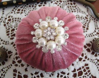 2in Tea Rose Velvet Pincushion Filled With Abrasive Emery Mineral To Keep Your Needles Clean & Sharp