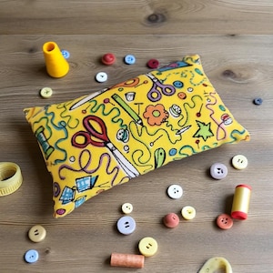 Sharpening Pincushion Fun Yellow Sewing Notion Pin cushion filled with Emery Sand | 4.5 oz Weighted Pincushion Handmade by Nakpunar