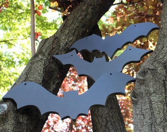 15 Inches PVC All-Weather Halloween Outdoor Decoration, 6 PCS Bat Yard Display, Hanging Garden Decoration, Haunted House Decors, Horror Tree
