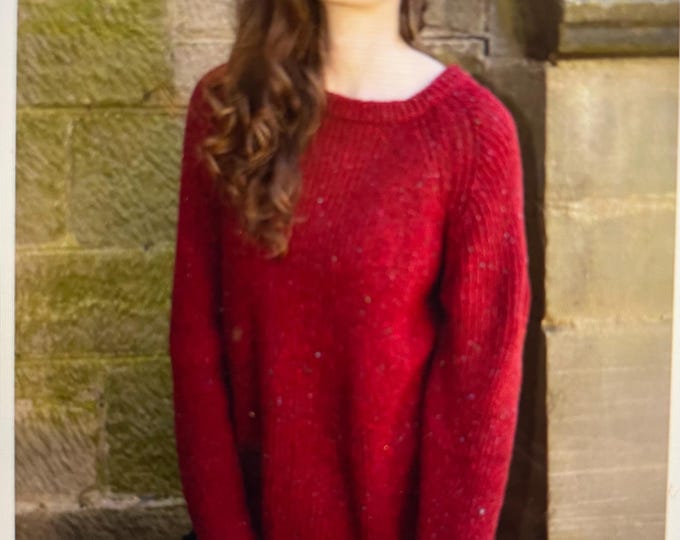 Hand knit  claret red classic crew neck pullover sweater