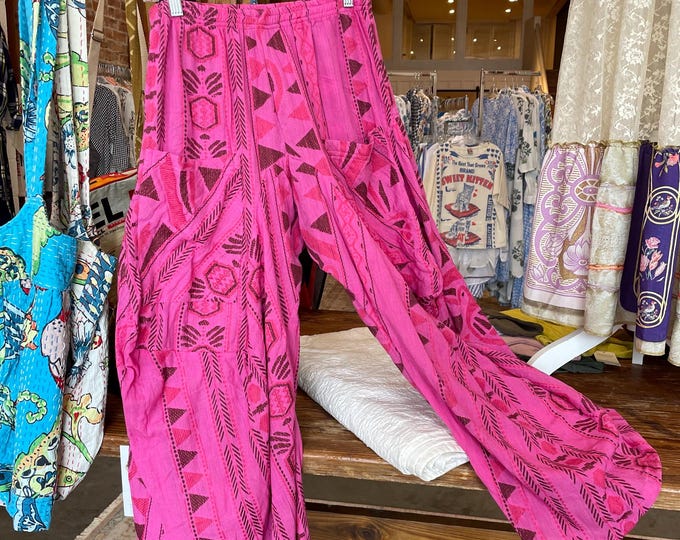 Raspberry  colored textured   soft  cotton lagenlook pant