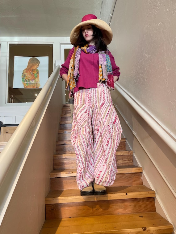 Pink  colored textured   soft  cotton lagenlook pant