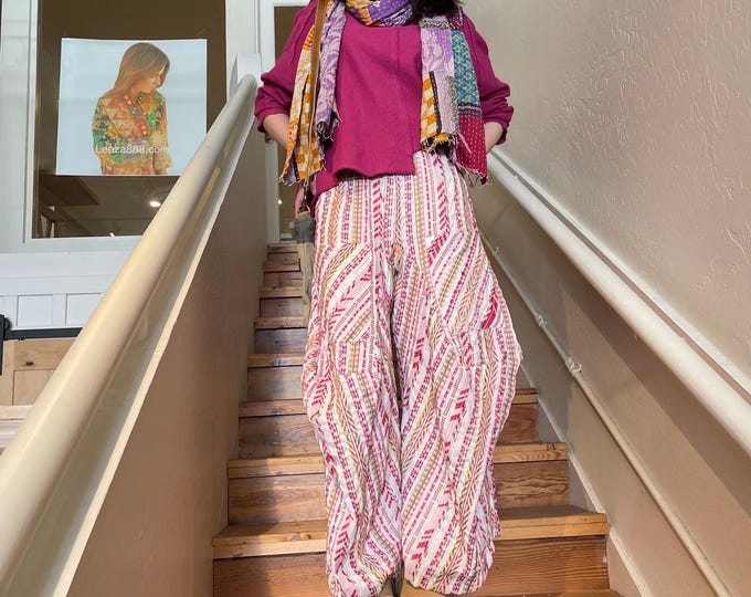 Pink  colored textured   soft  cotton lagenlook pant