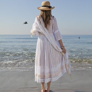 Boho beach wedding dress image 4