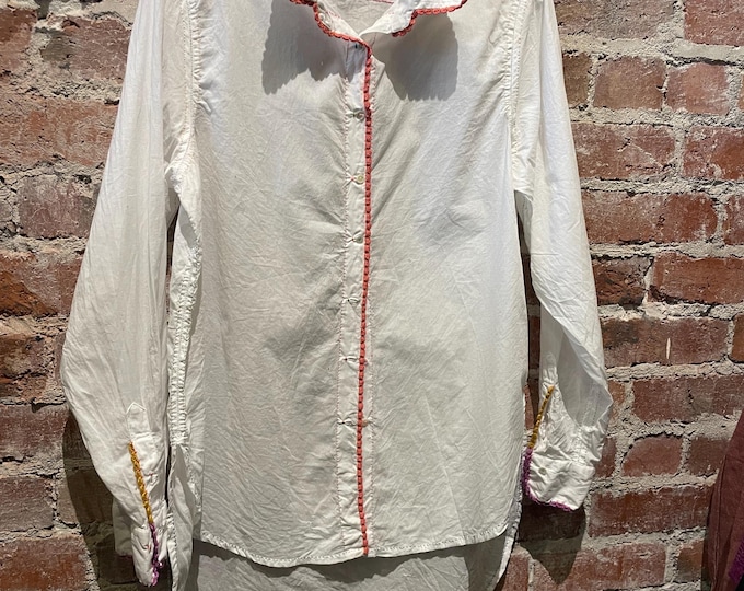Button down cotton  boyfriend shirt with hand embroidered details