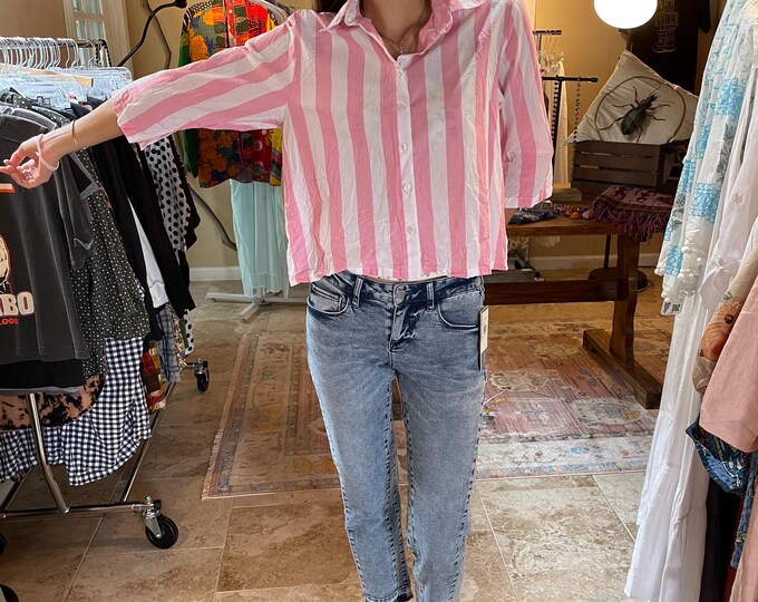 Pink big stripe cotton  button down cropped shirt