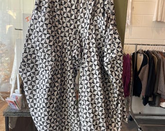 Black and white geometric heavy cotton lagenlook pant