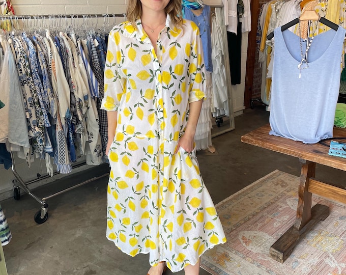 Lemon print cotton simple uncomplicated housedress with pockets