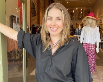 Funky dress in black cotton voile with ties under the skirt