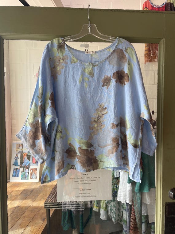Floral linen oversized top in dusty blue