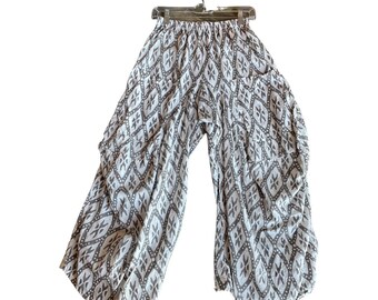 Grey and white abstract super lightweight print cotton lagenlook pant