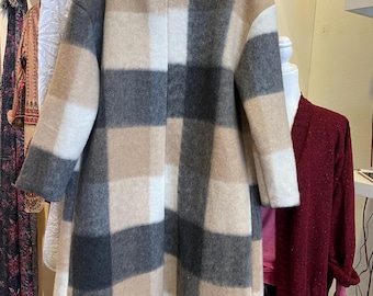 Grey wool plaid coat in one size
