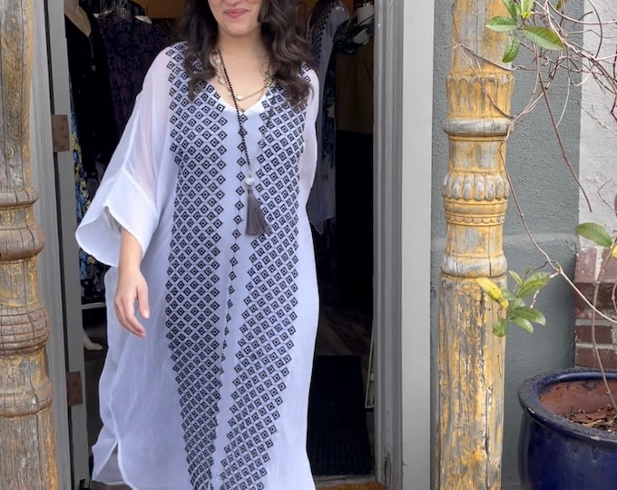 White Caftan with black embroidery