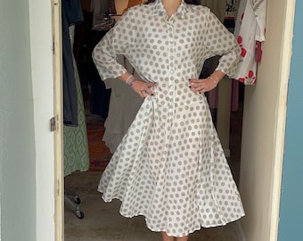 The Housedress! Grey polka dot  block print cotton simple uncomplicated housedress with pockets