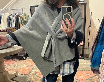 Cashmere shawl reversible dark grey to light grey