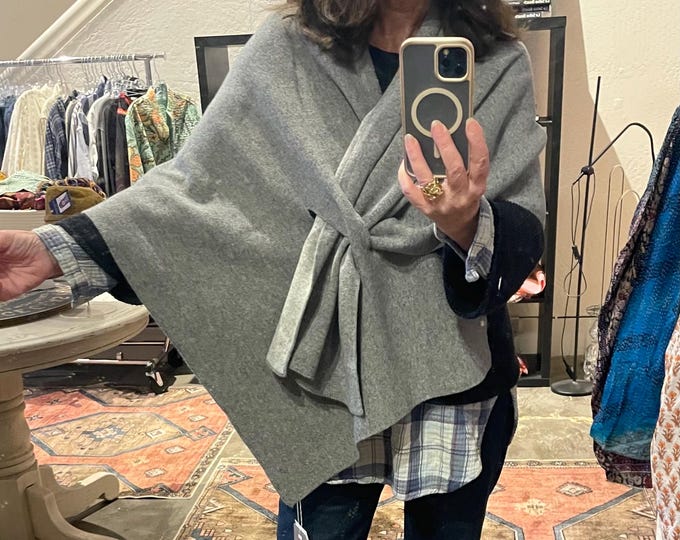 Cashmere shawl reversible dark grey to light grey