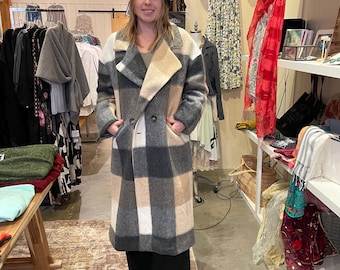 Grey wool plaid coat in one size