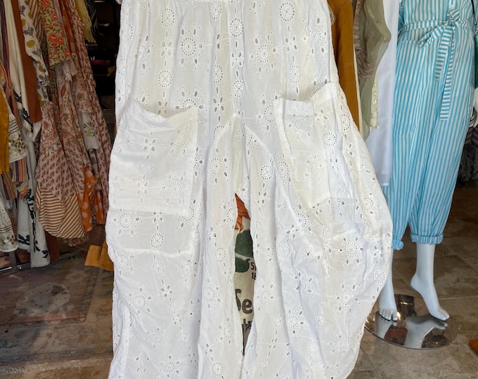 White eyelet  cotton lagenlook pant
