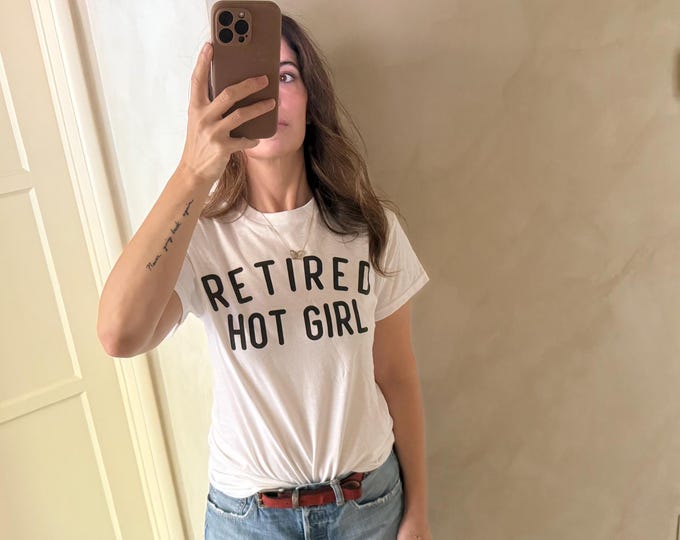 Retired hot girl tee