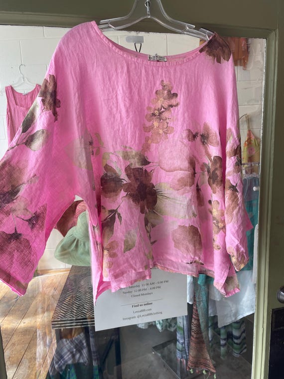 Floral linen oversized top in pink