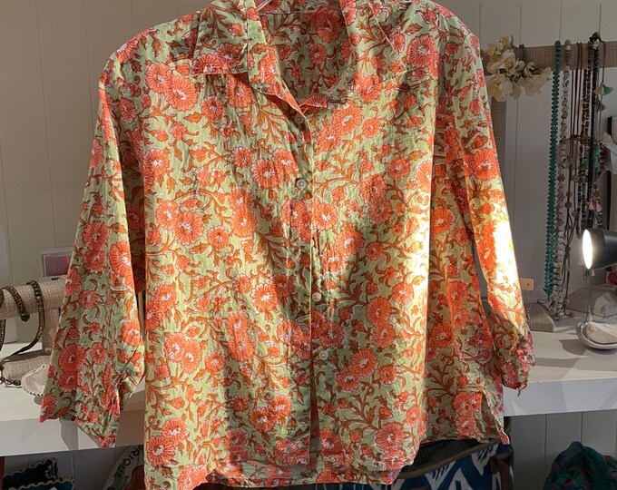 Cotton voile floral  block print cropped button down shirt