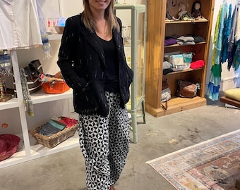 Black and white  soft  cotton lagenlook pant