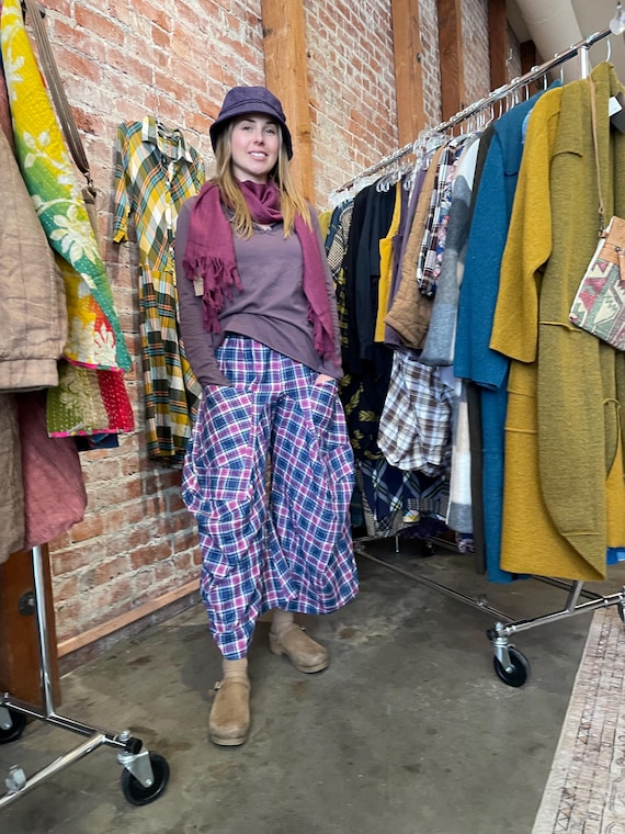 Reversible double faced gauze gingham /plaid with lurex funky pant