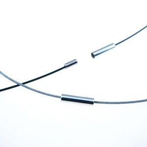 Black 18 inch Magnetic Neckwire for Pendants