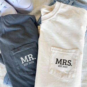 Custom Bride & Groom Comfort Colors® T-shirt, Personalized Wedding Shirt, Honeymoon Matching Bride And Groom Shirts, Wedding Party Tee