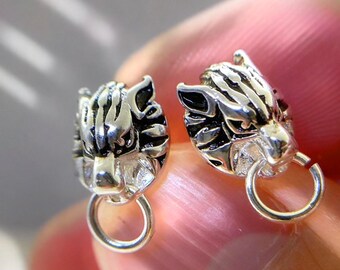 プレミアムシルバー950製ファイナルファンタジーVIIクラウドイヤリング