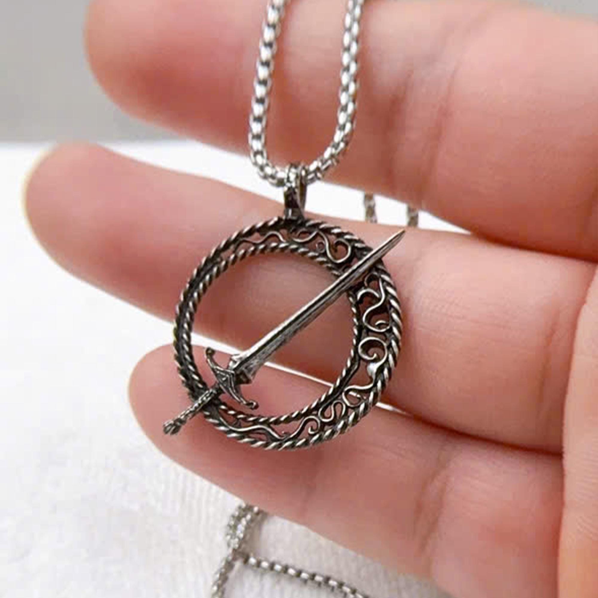 Dark souls necklace - Etsy 日本