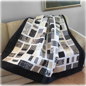 Easy quilt pattern.  #437 Field of Dreams Paper form