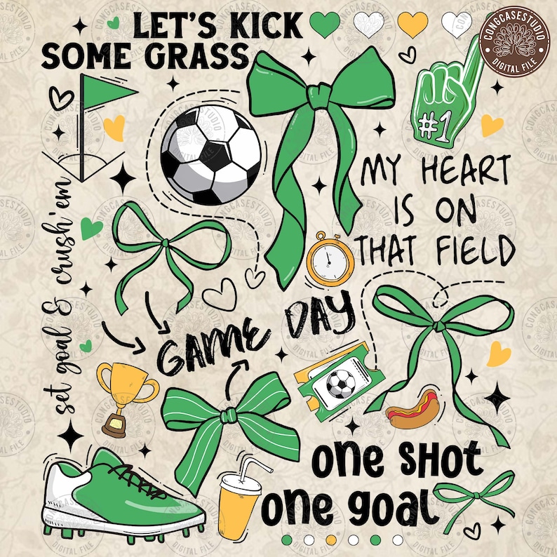 Puede incluir: Gr&aacute;fico digital con elementos tem&aacute;ticos de f&uacute;tbol. Incluye un bal&oacute;n de f&uacute;tbol, lazos verdes, una bota de f&uacute;tbol, un dedo de espuma, un trofeo y texto que dice "Let's Kick Some Grass", "Game Day" y "One Shot One Goal."