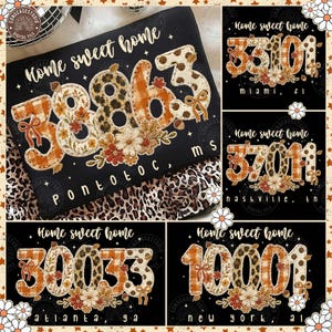 Könnte beinhalten: Ein digitales Grafikdesign mit dem Text Home sweet home über verschiedenen Postleitzahlen. Die Zahlen sind mit orangefarbenen Karomustern, Leopardenmustern und Blumenmotiven verziert und mit kleinen Schleifen, Blättern und Eicheln auf schwarzem Grund akzentuiert.