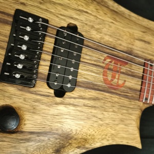 Custom Guitar 7-String Baritone Unique
