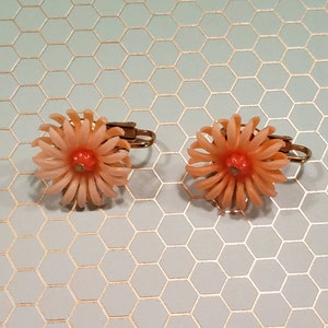 Clip earrings, sunny orange plastic flowers, small image 2