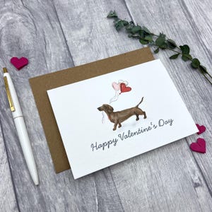 Carte de Saint-Valentin teckel brun - carte personnalisée pour les proches, joyeux anniversaire chien saucisse beige, carte de Saint-Valentin pour les amoureux des chiens