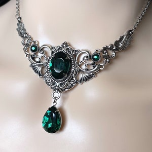 Emerald Green Gothic Antique Silver Filigree Goth Victorian Wedding Bridal Necklace Choker Pendant Elven Elvish Elf Medieval Renaissance