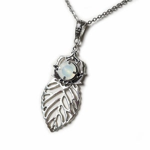 White Opal Crystal Antique Silver Woodland Elf Elven Elvish Leaf Victorian Forest Fairy Wood Faerie Bridal Wedding Necklace Choker Pendant
