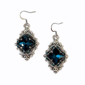 Dark Aqua/Teal Filigree Flapper 1920&#39;s Style Antique Silver Earrings Gothic Edwardian Victorian Anniversary Bridal Wedding Bridesmaid