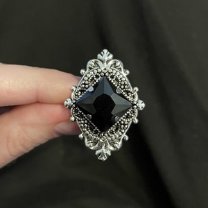 ヴィンテージ リング Jet Black Onyx Gothic Victorian Filigree Flapper 1920's