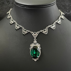 Dark Emerald Green Gothic Antique Silver Filigree Victorian Wedding Bridal Necklace Choker Pendant Elven Elvish Elf Medieval Renaissance