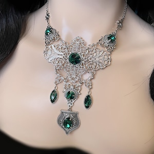 Emerald Green Gothic Antique Silver Filigree Goth Victorian Wedding Bridal Necklace Choker Pendant Elven Elvish Elf Medieval Renaissance