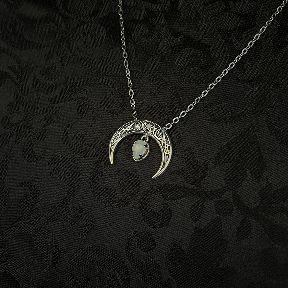 White Opal Crescent Triple Moon Goddess Priestess Celtic Pentacle ...
