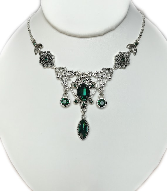 Emerald Green Filigree Antique Silver Victorian Necklace - Etsy