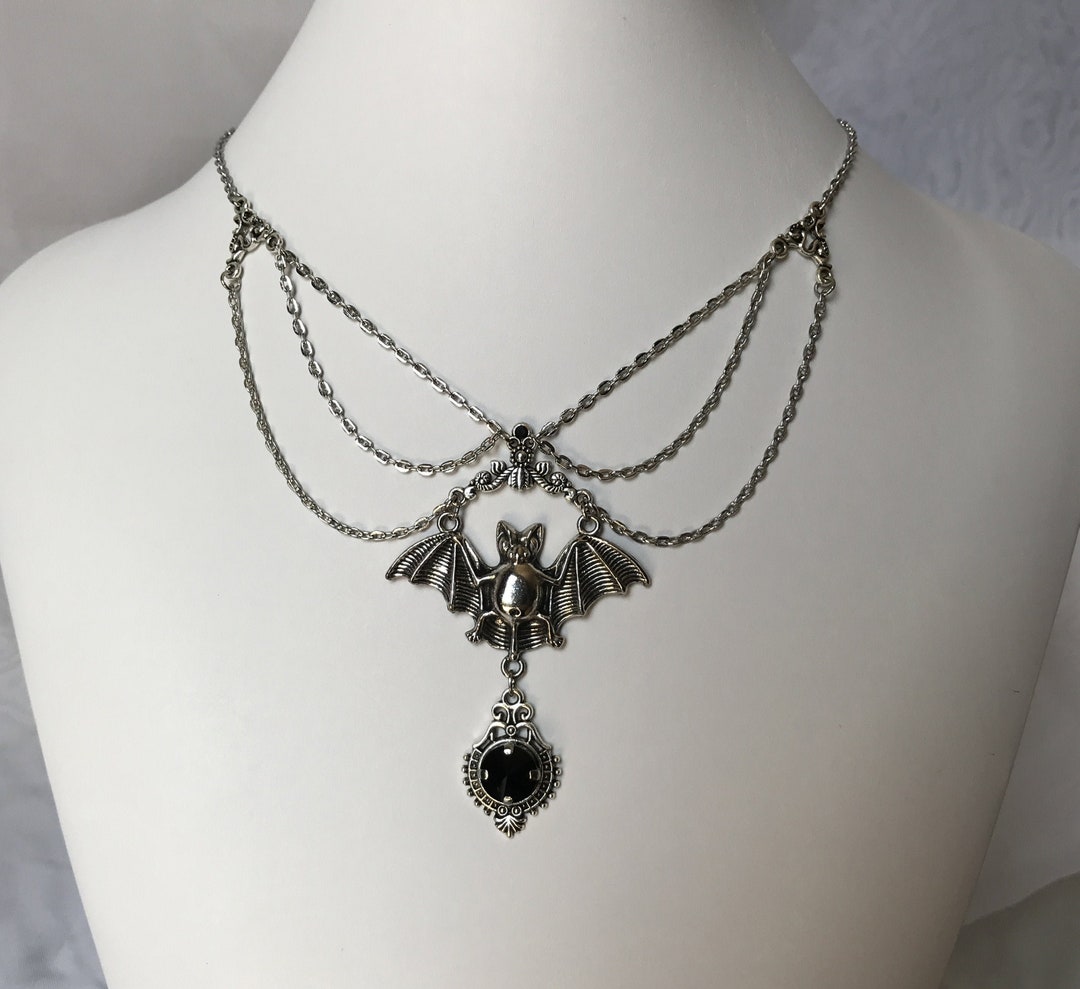 Jet Black Onyx Crystals Vampire Queen Bat Gothic Victorian Bridal ...