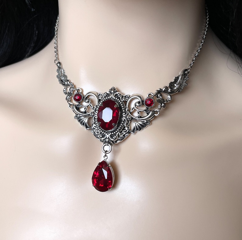 Dark Ruby Red/Garnet Gothic Antique Silver Filigree Victorian Wedding Bridal Necklace Choker Pendant Elven Elvish Elf Medieval Renaissance 