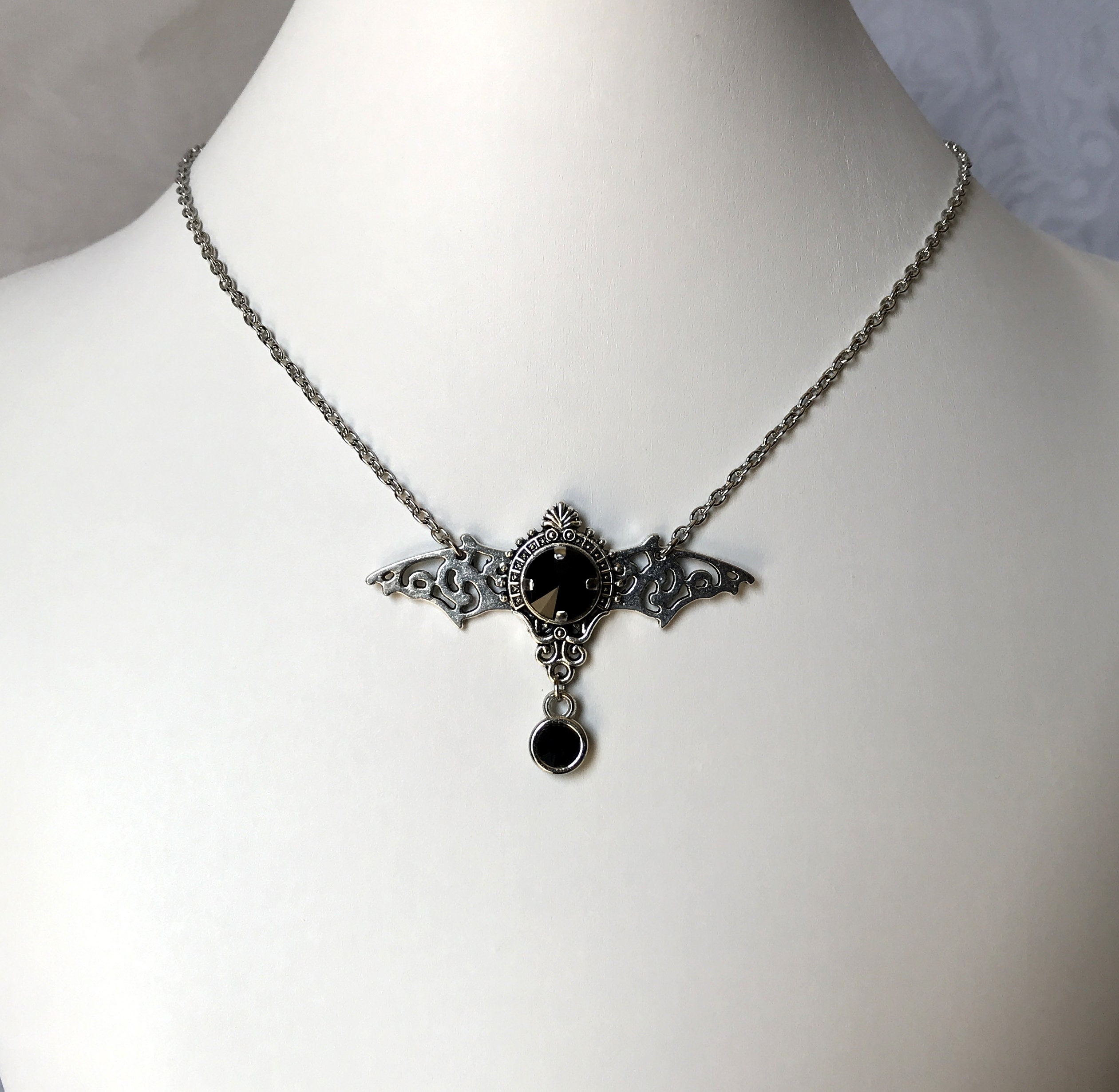 Jet Black Onyx Crystals Vampire Queen Bat Gothic Victorian Bridal ...